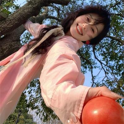 阿扎里